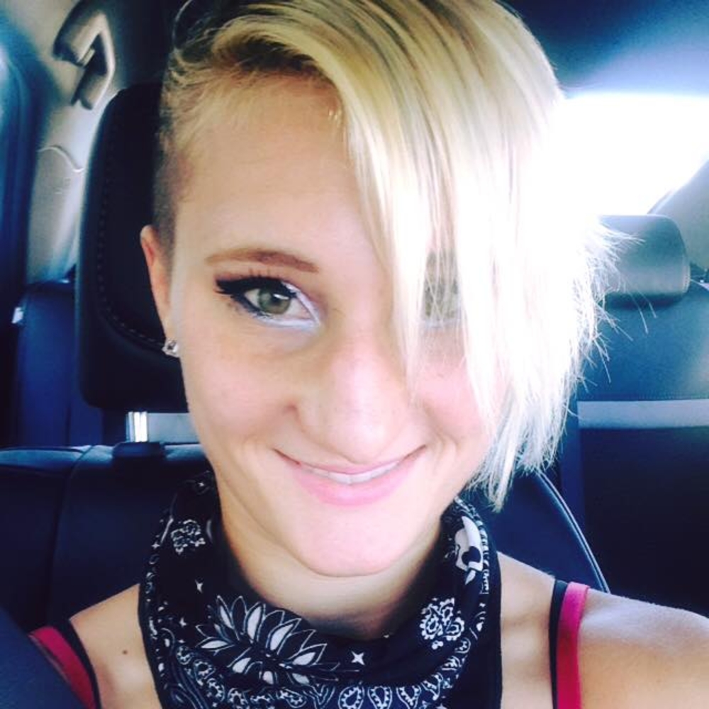 Meet your Posher, Calie